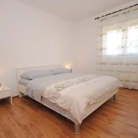 Spacious Antea * Kaštela