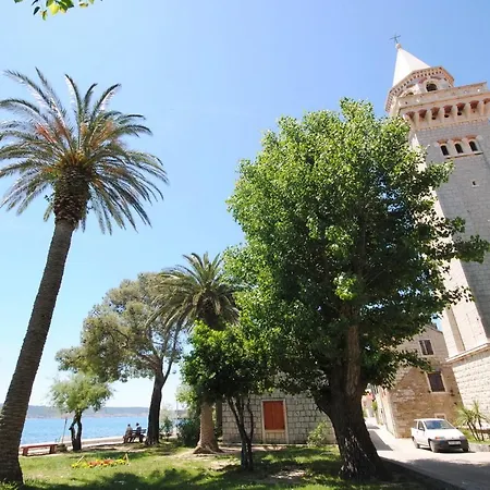 Apartment Spacious Antea *