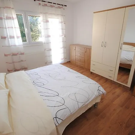 Spacious Antea Appartement