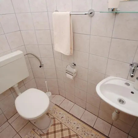 Spacious Antea Апартаменты Каштела