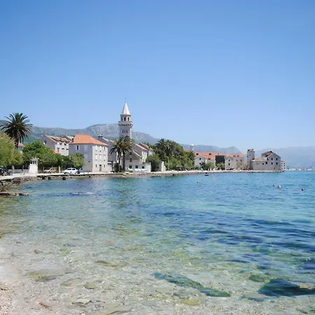 Spacious Antea Kaštela