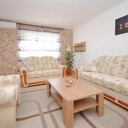 Spacious Antea Appartement