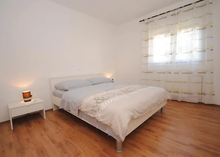 Spacious Antea * Каштела